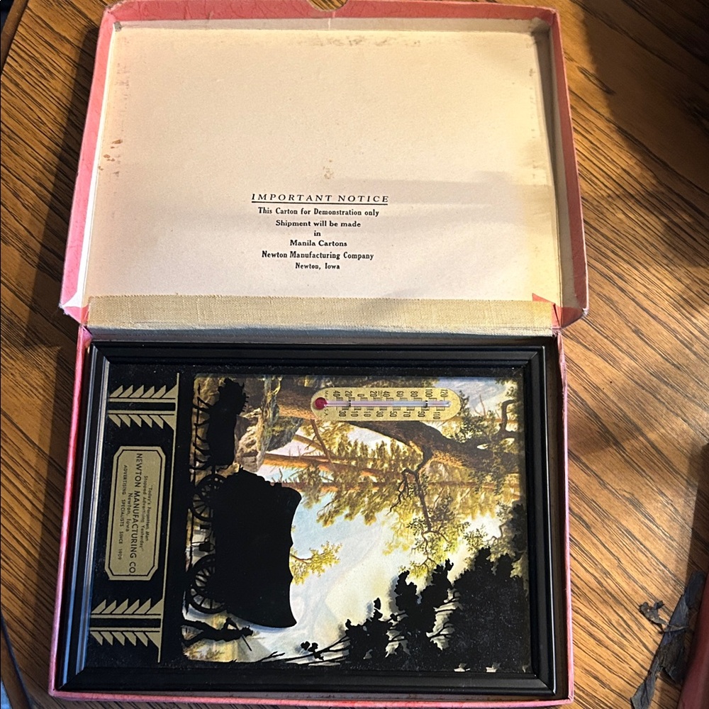 Vintage Framed Art with Thermometer and calendar from 1941 in original box - Picture 6 of 8